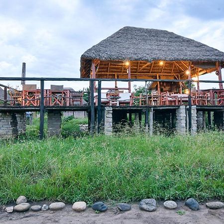 Kazinga Wilderness Safari Camp Ξενοδοχείο Κασέσε Εξωτερικό φωτογραφία