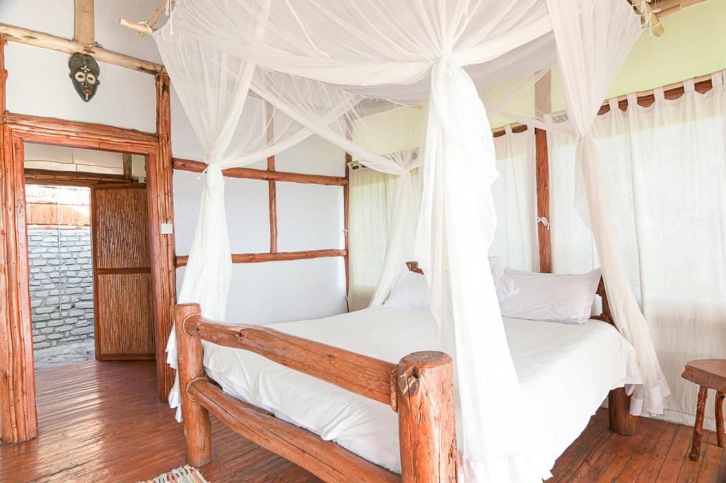 Kazinga Wilderness Safari Camp Ξενοδοχείο Κασέσε Εξωτερικό φωτογραφία