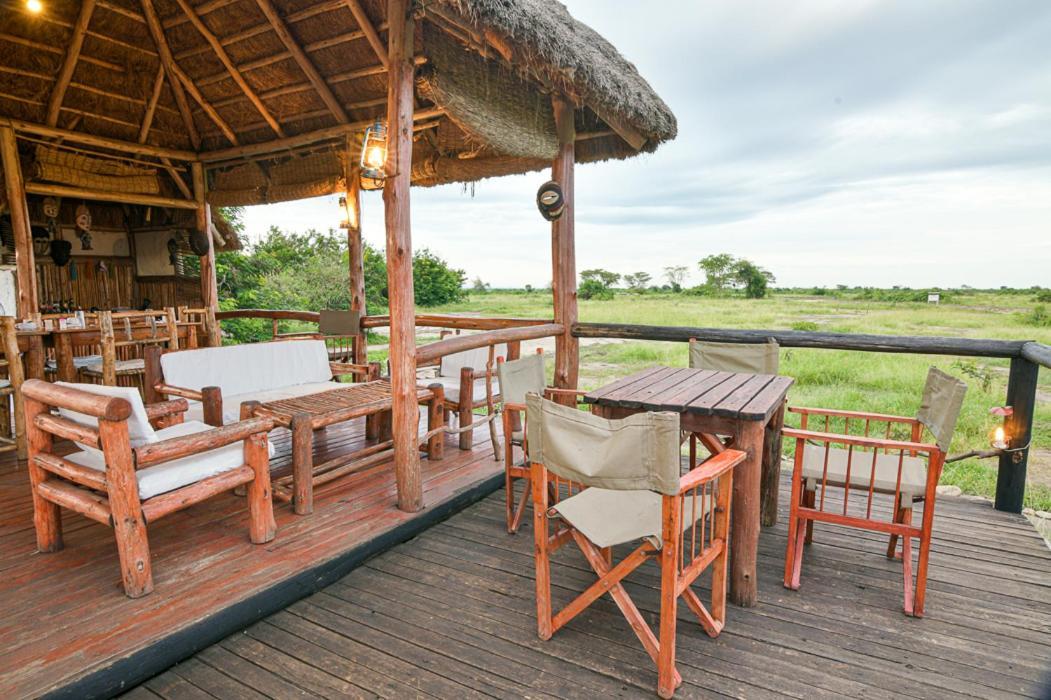 Kazinga Wilderness Safari Camp Ξενοδοχείο Κασέσε Εξωτερικό φωτογραφία