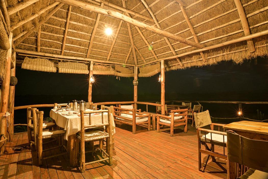 Kazinga Wilderness Safari Camp Ξενοδοχείο Κασέσε Εξωτερικό φωτογραφία